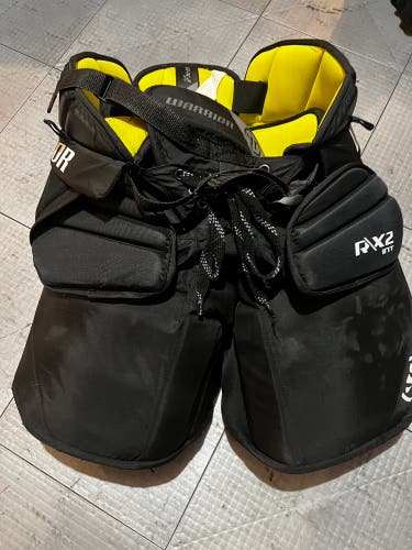 Intermediate Medium Warrior Ritual X2 Hockey Goalie Pants (Used)