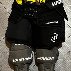 Junior Small / Medium Warrior Ritual X Hockey Goalie Pants (Used)