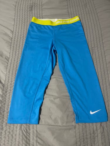 Nike Pro Combat 3/4 Compression Pants