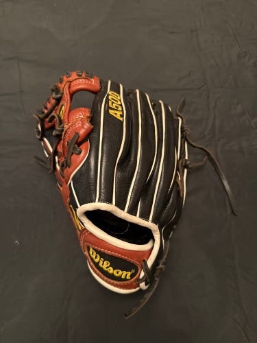 Wilson A500 LH Outfield Baseball Glove 11.5" (Used)