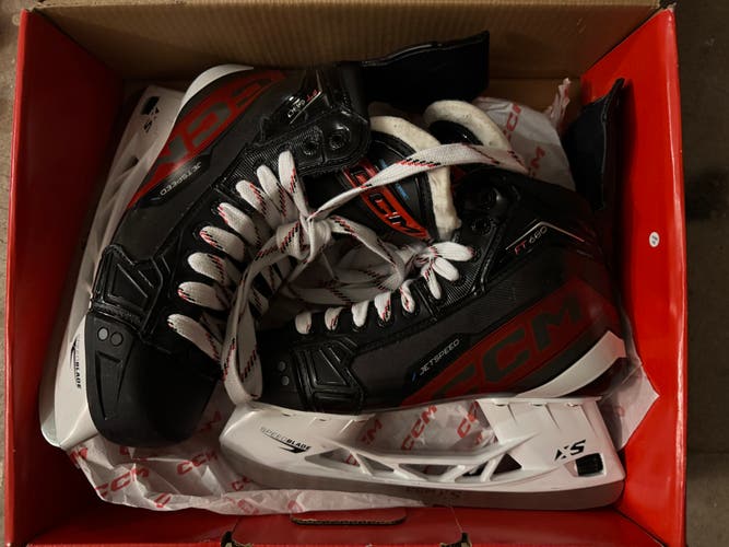 CCM Jetspeed FT680 Hockey Skates Regular Width 8.5 (Used)