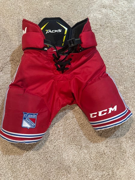 Junior Small CCM Tacks 9550 Hockey Pants (Used)