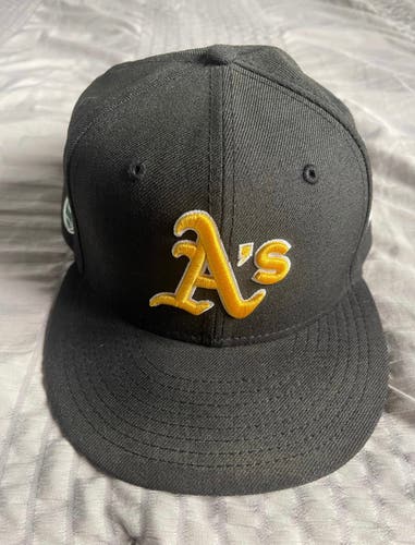 Oakland Athletics New Era Fitted Hat Rare HTF