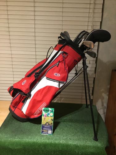 USKG Juniors TS V5 Full Set (D, 3W, 4H, 5-PW-SW) Graphite TS57 & Stand Bag
