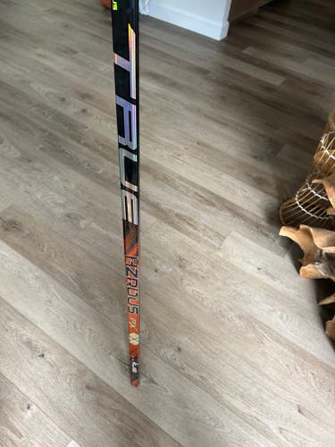 Senior True HZRDUS PX Right Handed Hockey Stick TC4 75 Flex (Used)