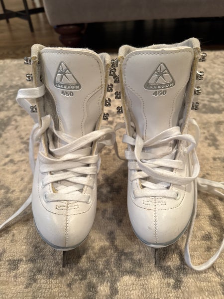 Jackson 450 Figure Skates B Junior 12 (Used)
