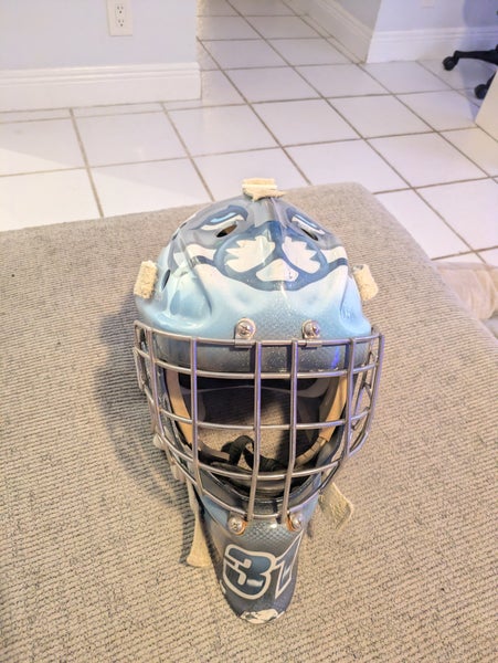 Senior Medium 2016 Bauer 960 Goalie Mask Pro Stock (Used)