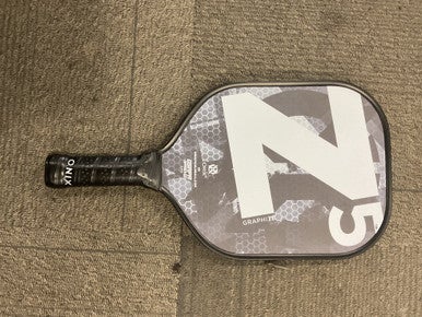 Used Onix GRAPHITE Z5 Pickleball Racquet Black 11614-S000225610