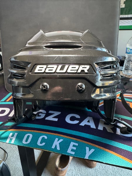 Medium Bauer Re-Akt 100 Helmet Pro Stock (Used)
