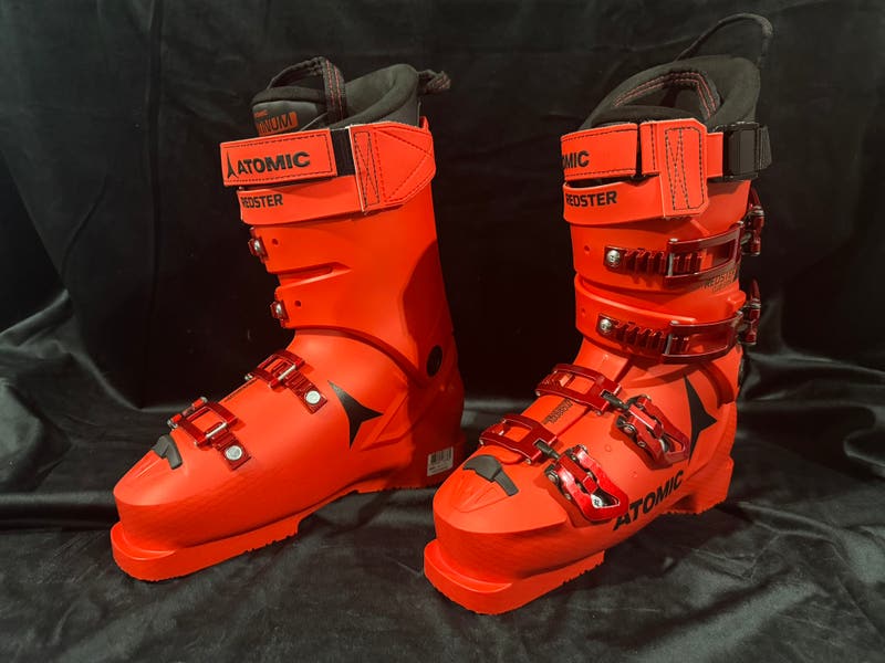 Atomic Redster Club Sport CS 130 BRAND NEW! Ski Boot Size 26.5