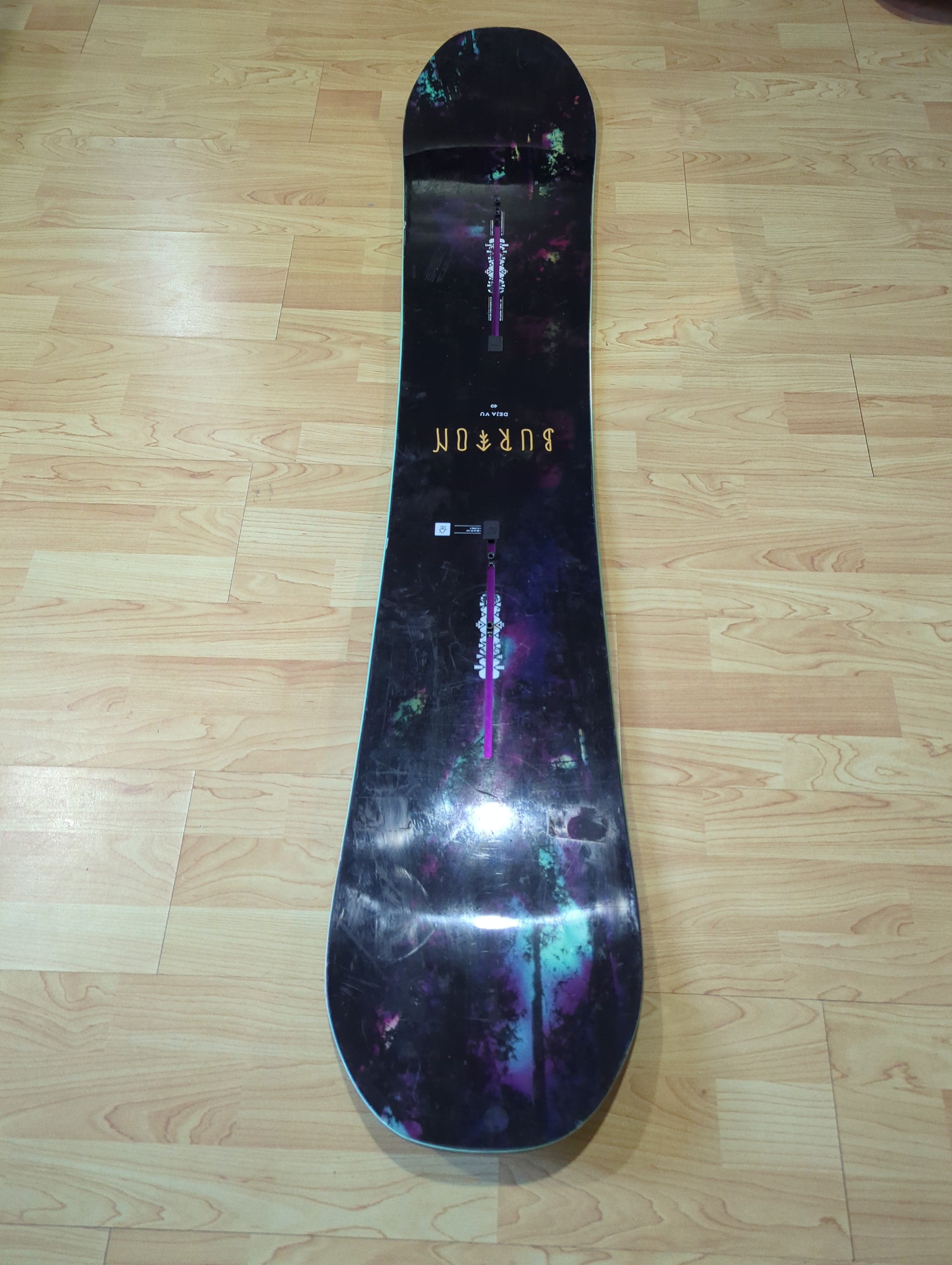 Burton Deja vu 149cm freestyle women's snowboard. | SidelineSwap