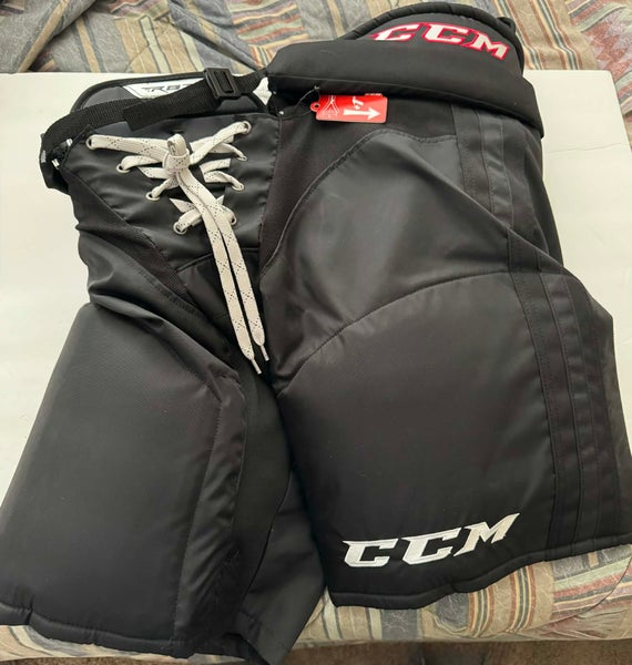 Men's Senior Medium CCM RBZ 150 Hockey Pants (New)
