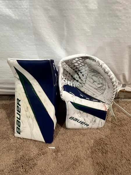 Bauer Vapor Hyperlite 2 Regular Pro Stock (Used)