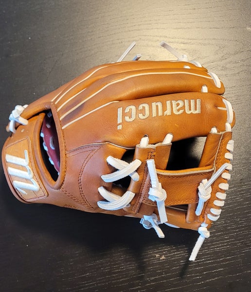 Infield RH Marucci Capitol Series Baseball Glove 11.5"