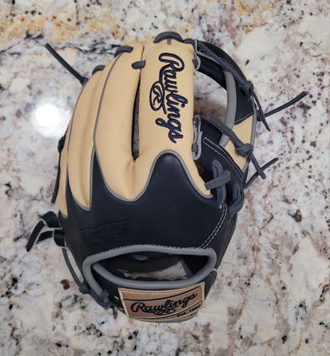 RH Rawlings Heart of the Hide Baseball Glove 11.5" (Used)