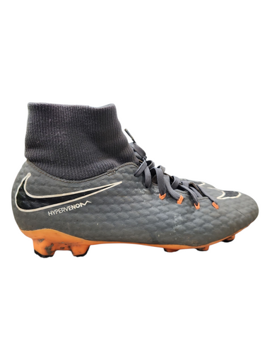 Used Nike HYPERVENOM Soccer Cleats Orange And Grey Senior 7.5 11862-S000091745