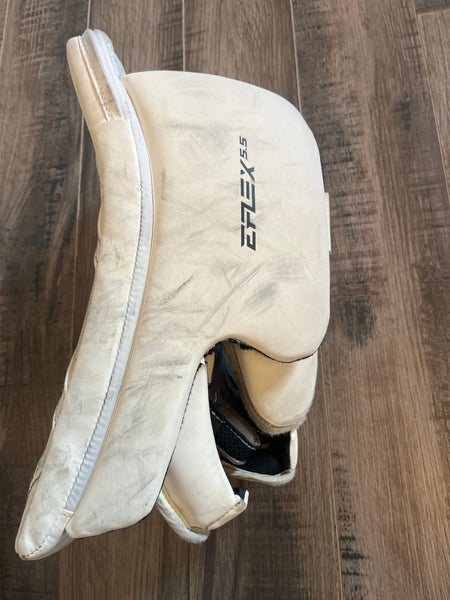 2023 CCM Extreme Flex E5.5 Regular (Used)
