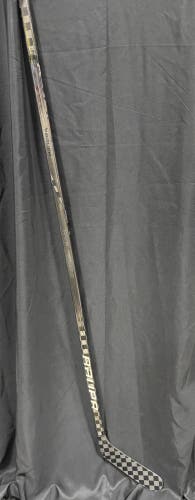 2 stick - Senior Bauer Vapor Hyperlite Left Hand Hockey Stick 107 Flex (New)