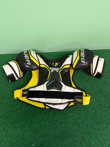 Medium Senior Bauer Supreme Ignite Pro Shoulder Pads (Used)