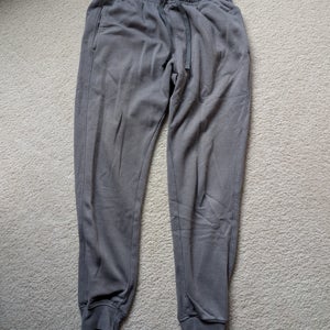 Grey Small Men's Sweatpants (Used)