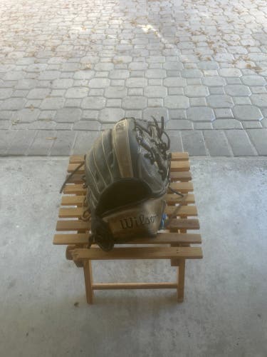 Wilson A2K RH Baseball Glove 11.75" (Used)