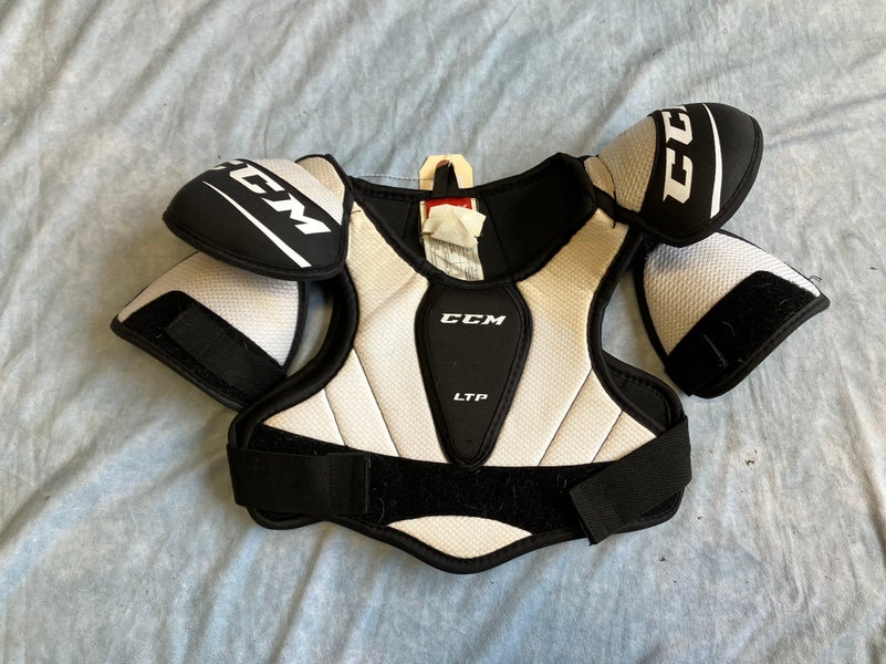 Medium Youth CCM LTP Shoulder Pads (Used)