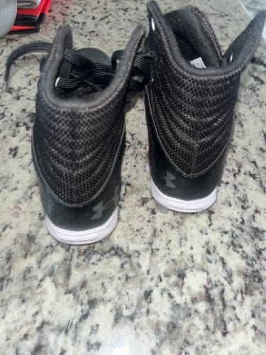 Unisex Size M 6.0 (W 7.0) Under Armour Highlight High Top Molded Cleats (Used)