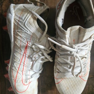 Men's Size M 7.0 (W 8.0) Nike (Used)