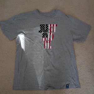 Gray Team USA Medium Men's Nike Shirt (Used)