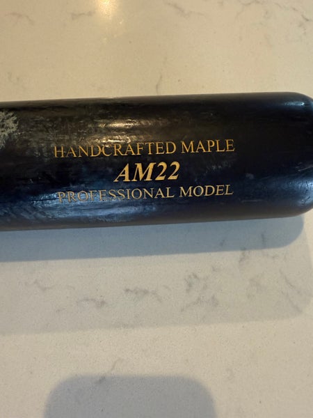 Used Marucci Maple 30 oz 33" AM22 Pro Model Bat