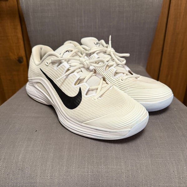 Used Nike Vapor 12 Men's Hard Court Tennis Shoes - Size 10, White/Black