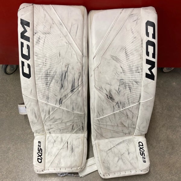CCM Axis 2.9 Goalie Leg Pads | INT 30"+1