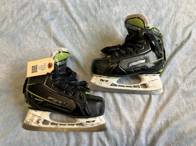 Youth Bauer GSX Hockey Goalie Skates Regular Width 12 (Used)