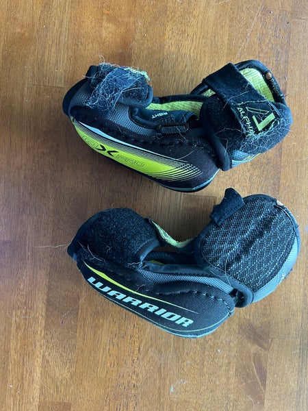 Junior Small Warrior Alpha QX Pro Elbow Pads (Used)