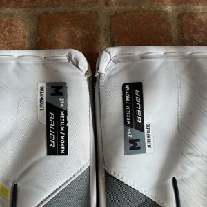 31" 2024 Bauer Vapor X5 Pro Goalie Leg Pads (Used)