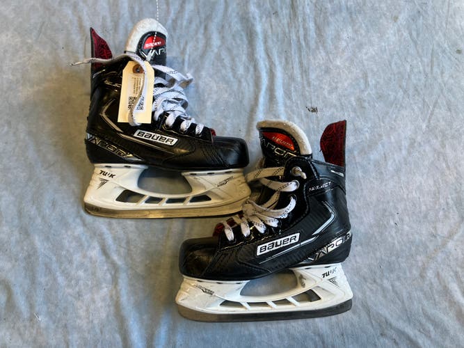 JR Bauer Vapor Select Hockey Skates Size 1.5 Regular Width