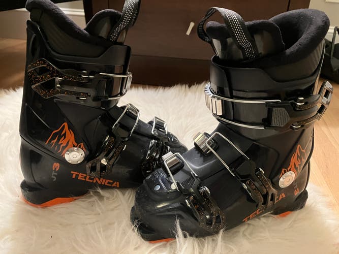 Mondo 21 & 21.5 Kid's Tecnica All Mountain JT3 Ski Boots Soft Flex (Used)