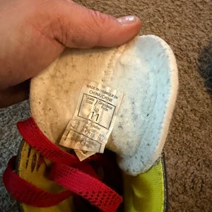 2020 CCM Super Tacks 9350 Hockey Skates 11 (Used)