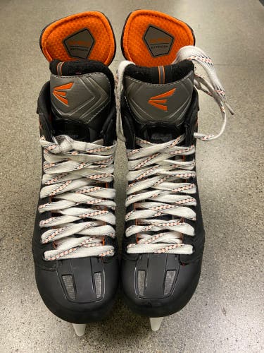 2012 Easton Mako Hockey Skates Regular Width 7.5 (Used)