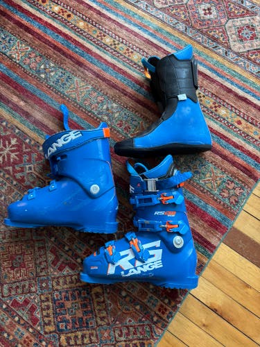 27.5 Unisex Lange RS Racing Ski Boots Stiff Flex (Used)