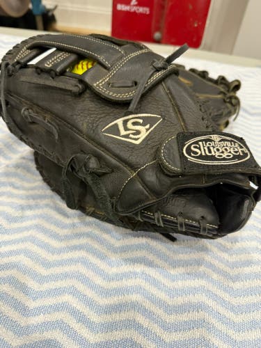 Louisville Slugger Xeno LH First Base Softball Glove 13" (Used)