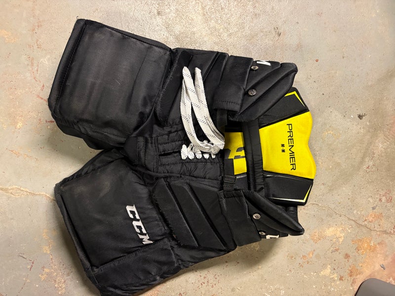 Senior Medium 2016 CCM Premier Hockey Goalie Pants Pro Stock (Used)