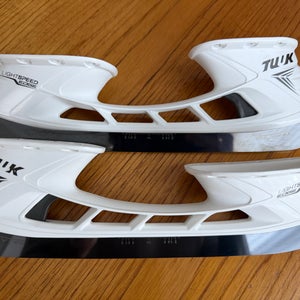 New Bauer Lightspeed Edge Skate Holders w/ New FLY-Ti Steel