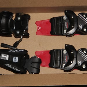 NEW Kids ski Bindings Tyrolia SX 4.5  ski bindings pair  .75-4.5 din NEW
