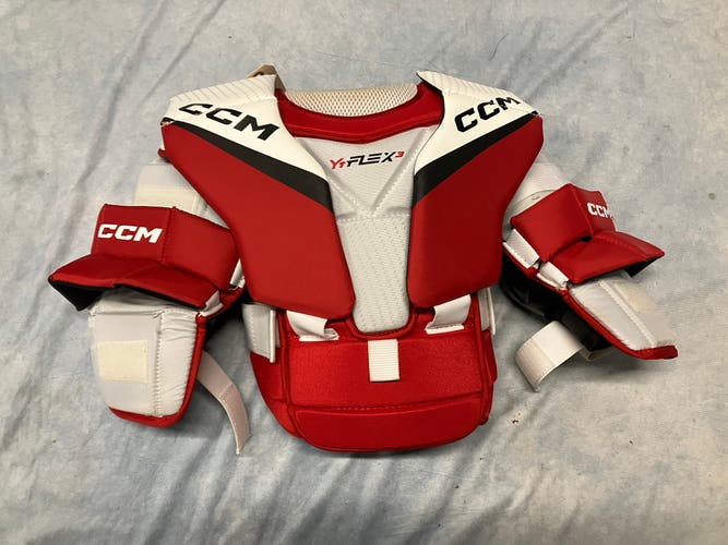 Youth Large/Extra Large CCM YTFlex 3 Goalie Chest Protector (Used)