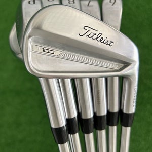 Titleist T100 23 Forged Iron Set 5-P / Dynamic Gold 120 Stiff