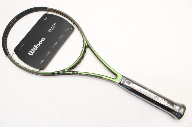 *NOS* WILSON BLADE 98 VER 8 (18X20) TENNIS RACQUET (4 1/4) FROM A COLLECTOR