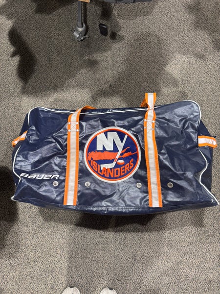 NY Islanders Bauer Bag (Used) 31"x13"x18"