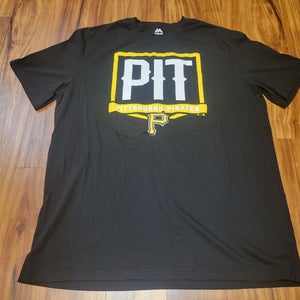 Majestic Pittsburgh Pirates MLB Short Sleeve Shirt, Tag Size 2XL