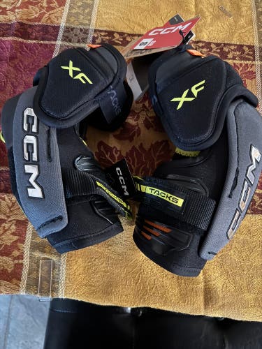 Senior Small CCM Tacks XF Pro Elbow Pads (New)